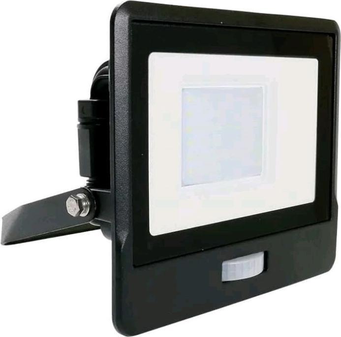 Produktbild V-TAC VT138S 30W LED PIR Sensor Fluter SAMSUNG Chip Black Body 3000K (2340 lm, IP65)