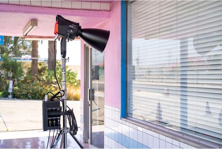 Actual product image Aputure LS 1200d Pro (Studio light)