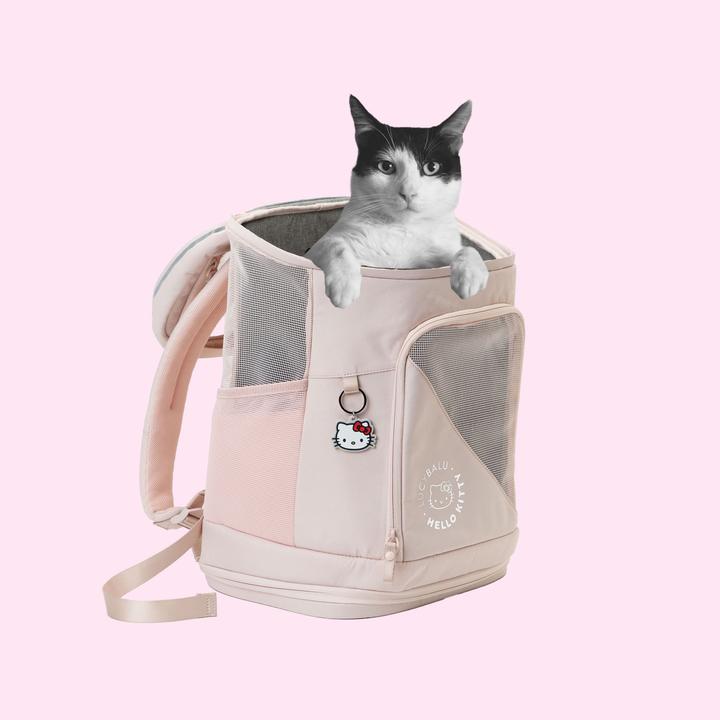 Produktbild LucyBalu HOP-ON Katzenrucksack - Hello Kitty Edition (Katze, Sicherheitsverschluss)