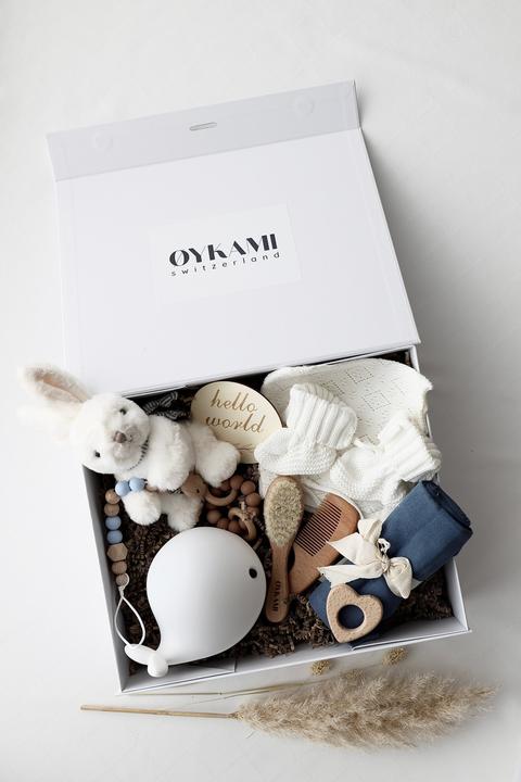 Actual product image Oykami Baby Geschenkbox Blau "Paris" Hase Weiss