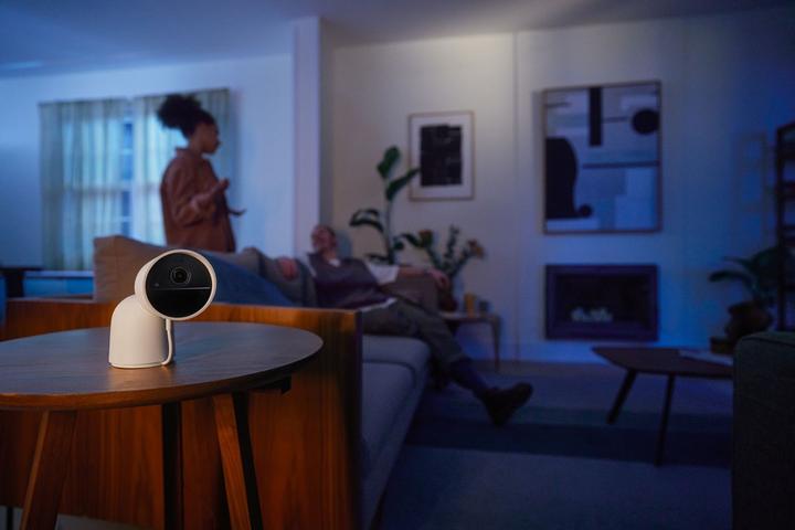 Immagine prodotto Philips Hue Secure Wired Camera con supporto (1920 x 1080 Pixels)
