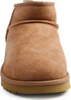Actual product image Ugg Classic ultra mini (40)