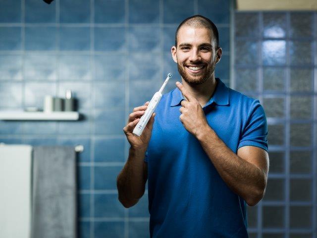 Produktbild Oral-B Genius 9000N (Oszillierende Zahnbürste)