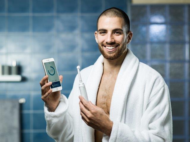 Image du produit Oral-B Genius 9000 White édition CH