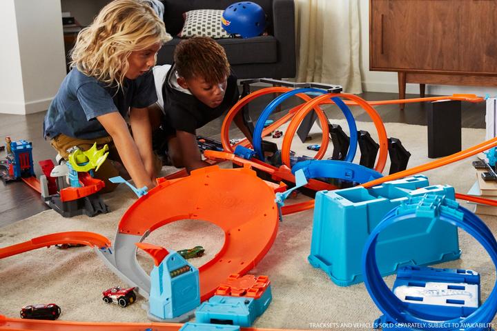 Actual product image Hot Wheels Championship