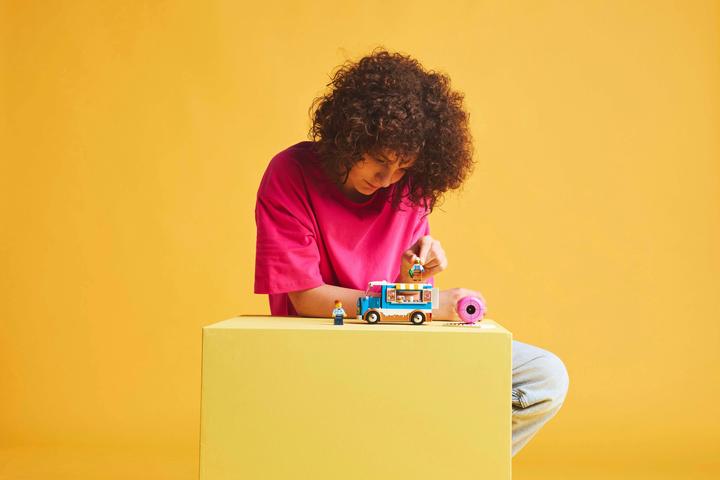 Image du produit LEGO Donut Truck (60452, LEGO City)