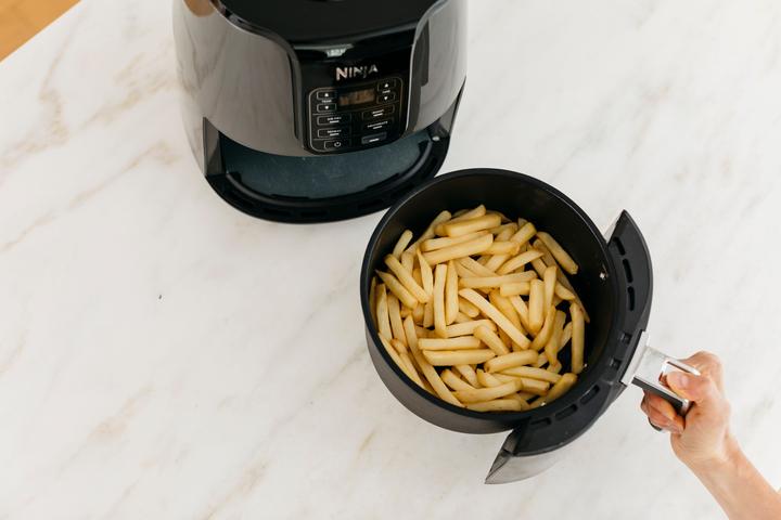 Actual product image Ninja AF100EU Hot Air Deep Fryer