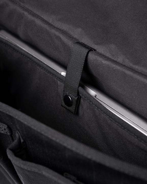 Actual product image Sandqvist computer bag everyday messenger