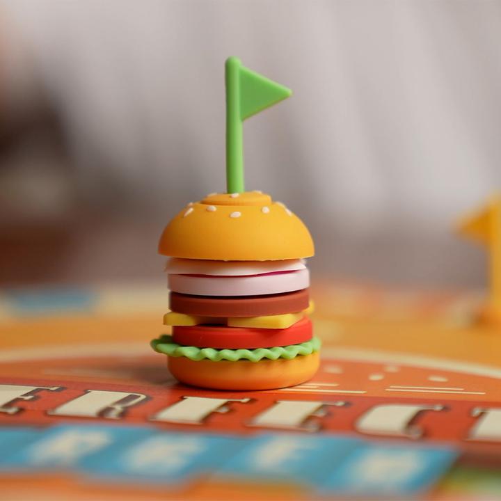 Actual product image Balvi Retro board game THE PERFECT BURGER