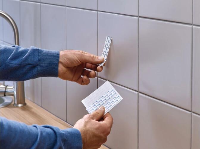 Immagine prodotto tesa Chiodo adesivo per piastrelle e metallo, forza di tenuta di 3 kg, può essere rimosso senza lasciare