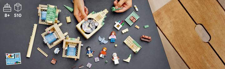 Actual product image LEGO Hogwarts Hospital Wing (76398, LEGO Harry Potter)