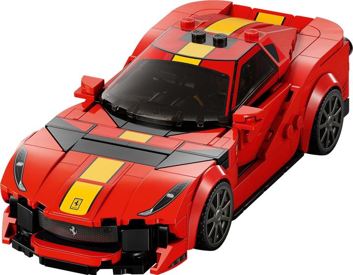 Actual product image LEGO Ferrari 812 Competizione (76914, LEGO Speed Champions)