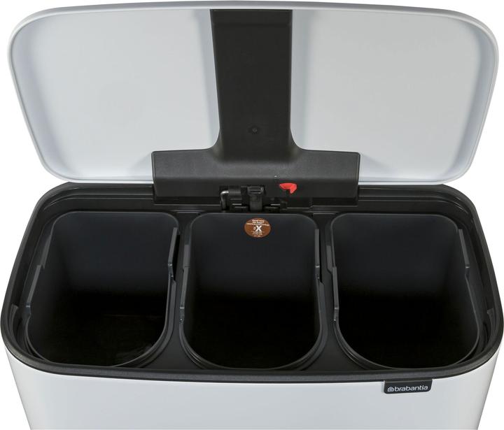Actual product image Brabantia Bo pedal bin 3 x 11 L (33 l)