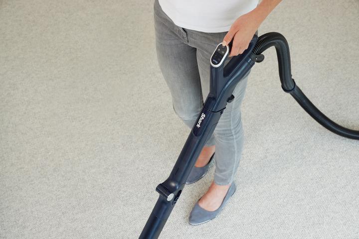 Actual product image Shark CZ250EUT Bagless Floor Vacuum Cleaner, Pet + AntiHair