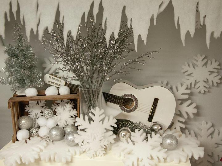 Actual product image Dimavery AW-303 acoustic guitar white (Western guitar)
