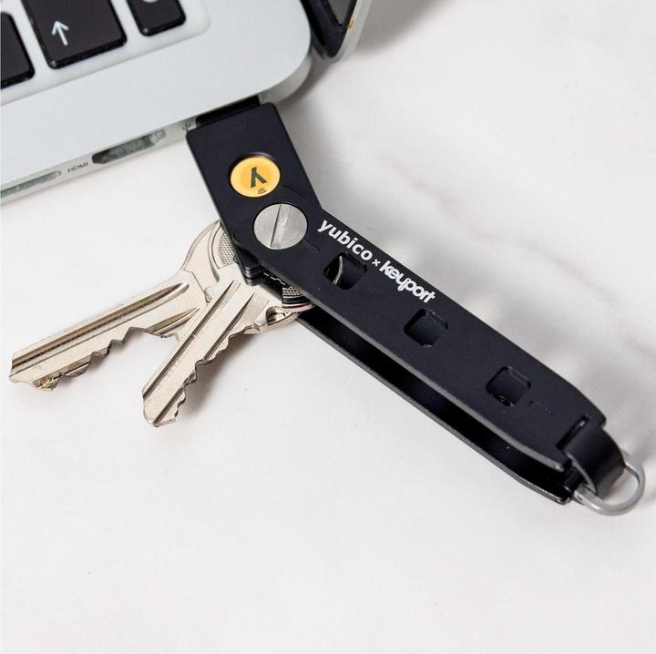 Produktbild Yubico YubiKey 5 NFC