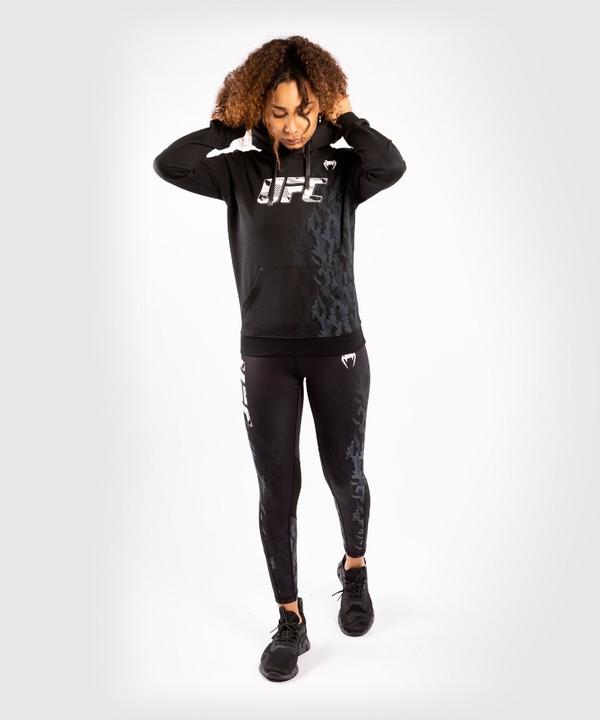 Actual product image UFC | Venum Authentic Fight Week Women's Pullover Hoodie (M)
