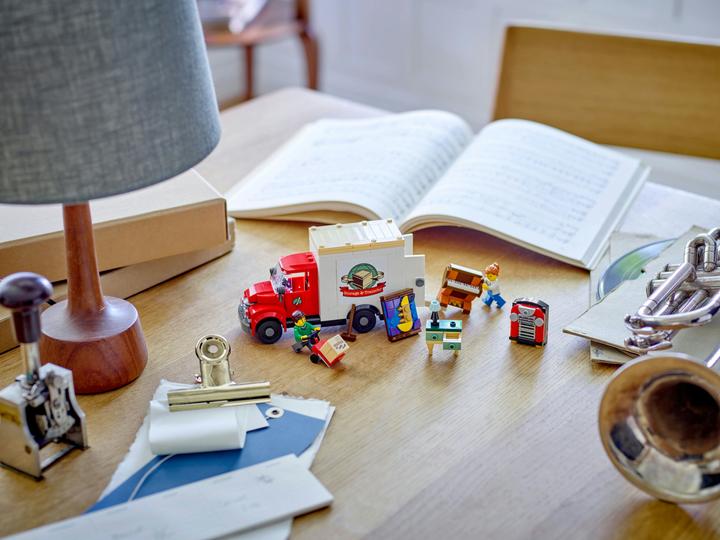 Image du produit LEGO Icônes - Camion de déménagement (40586, LEGO Icons)