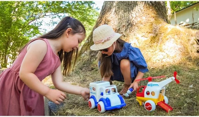 Productafbeelding Viking Toys Auto Jumbo ambulance met figuren P.6 (045-1257)