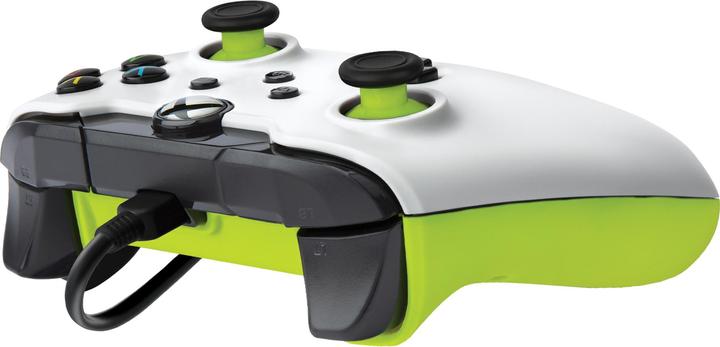 Actual product image PDP Wired Controller (Xbox Series X, Xbox One S, PC)