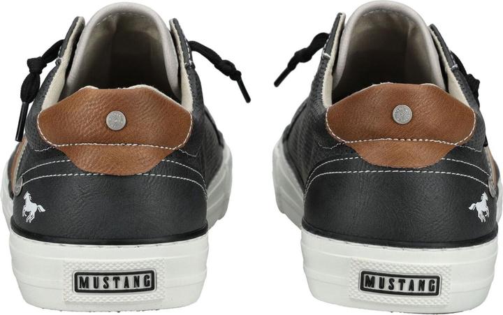 Actual product image Mustang Sneaker (45)