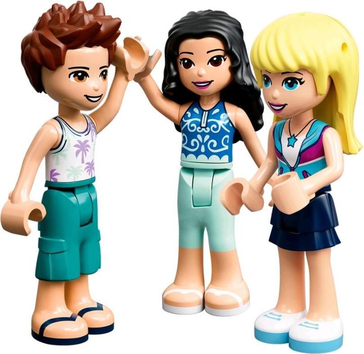 Actual product image LEGO Friends 41681 Forest camper and sailboat (41681, LEGO Friends)