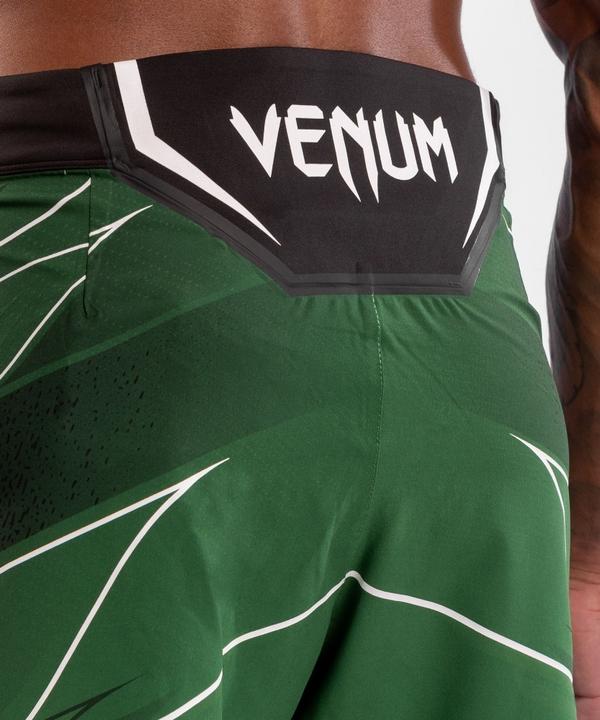 Produktbild Venum UFC Authentic Fight Night Herren Shorts - Short Fit (XL)