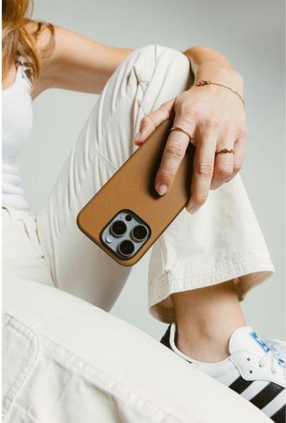 Immagine prodotto Nomad Modern Leather Case (Apple iPhone 16 Pro)