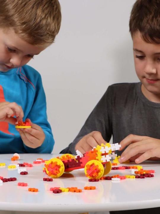 Actual product image Plus-Plus Creative building blocks car fire