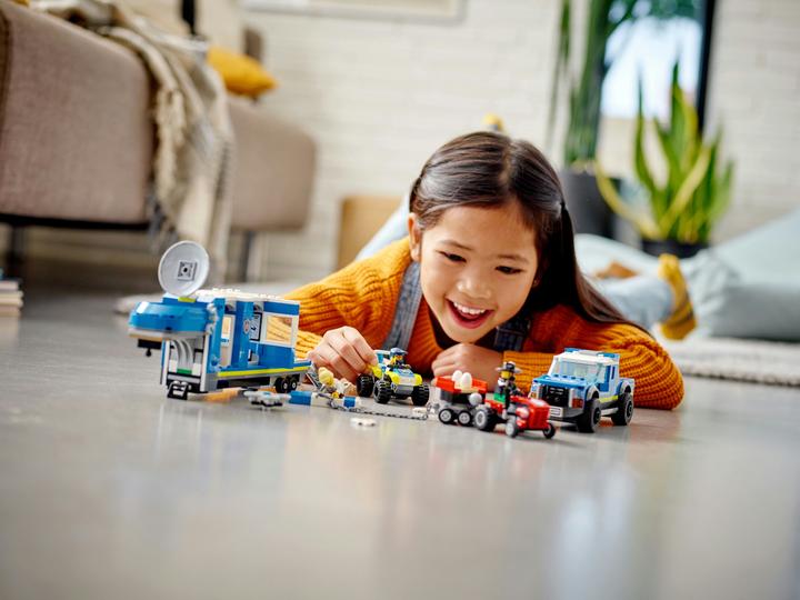 Actual product image LEGO Mobile Police Operations Center (60315, LEGO City)