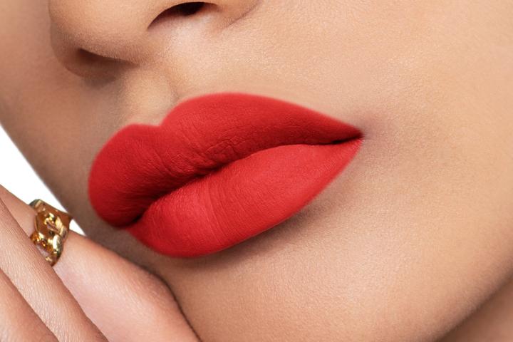 Actual product image Dior Rouge New Velvet refill 999 Int24 (999)