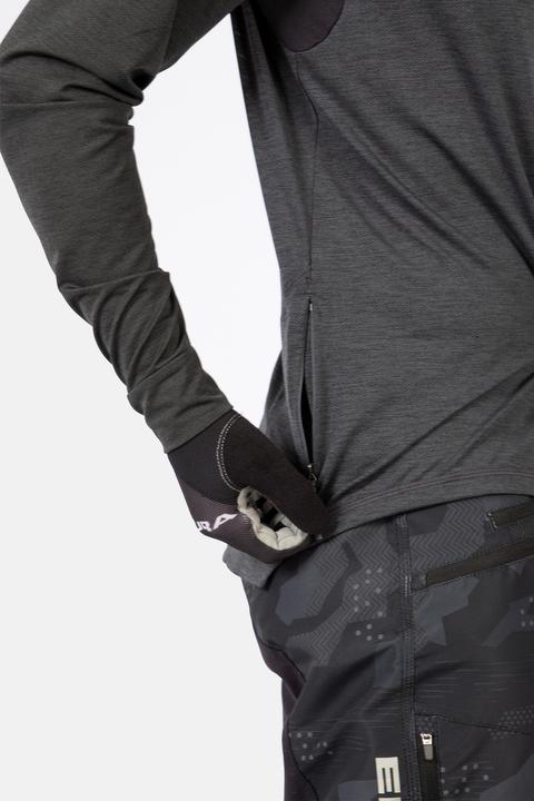 Actual product image Endura SingleTrack jersey (long sleeve) (L)