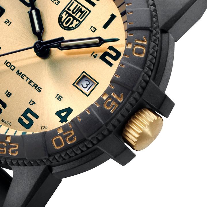 Produktbild Luminox Leatherback Sea Turgle Gian 0320 Series (Taucheruhr, 44 mm)
