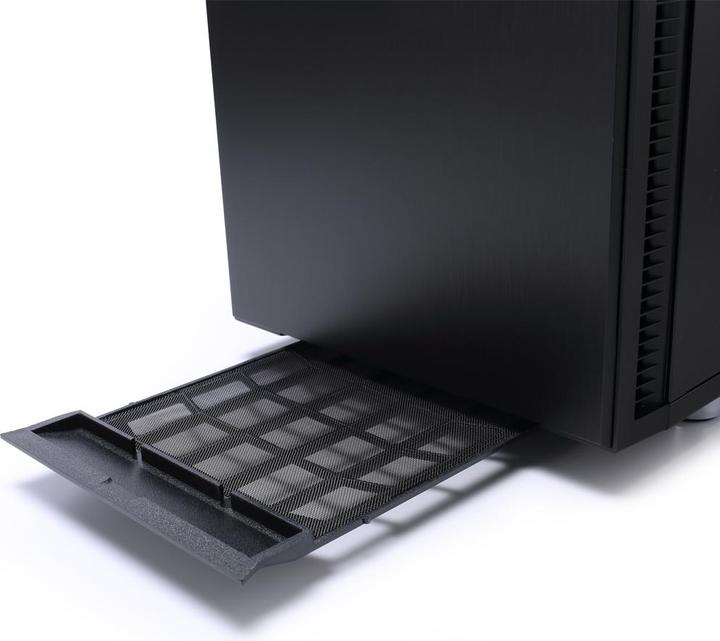 Actual product image Fractal Define R5 Black (ATX, mATX, Mini-ITX)