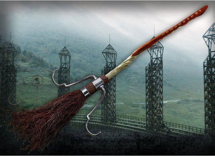 Noble Collection 1/1 Firebolt - Flying Broom