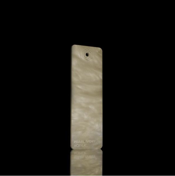 Actual product image flux Acrylic sheet - Beamo - Pearl Ivory (30 cm, 21 cm)