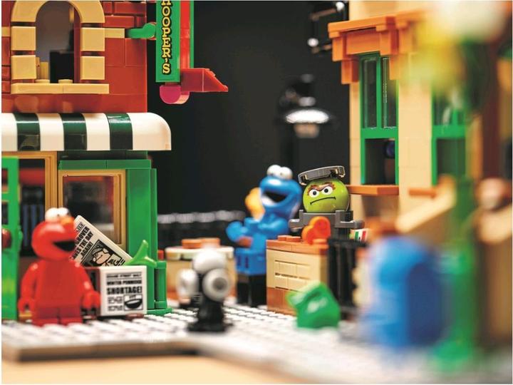 Produktbild LEGO 123 Sesame Street (21324, LEGO Ideas, LEGO Seltene Sets)
