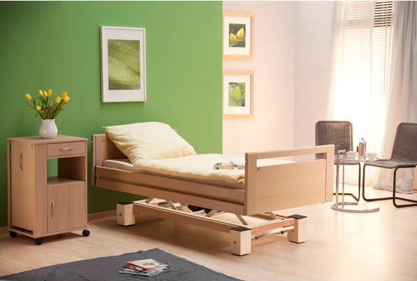 Produktbild Pflegebett Allegra living mit Metallfüssen Holz