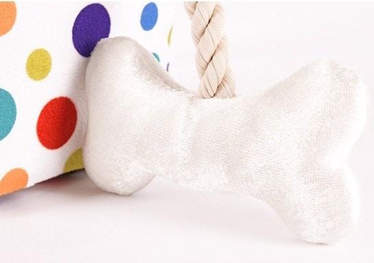 Image du produit P.L.A.Y. L'heure de la fête - Un cadeau parfait (Jouet en peluche chien)