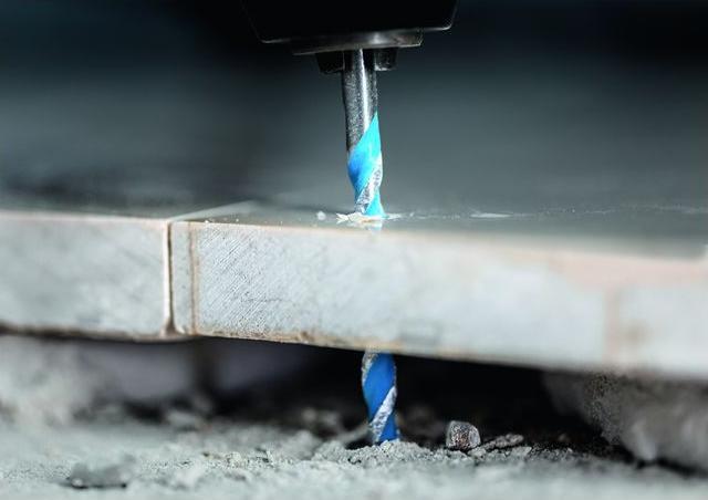 Actual product image Bosch Professional Zubehör EXPERT CYL-9 MultiConstruction Drill, 12 x 200 x 250 mm (12 millimetres)