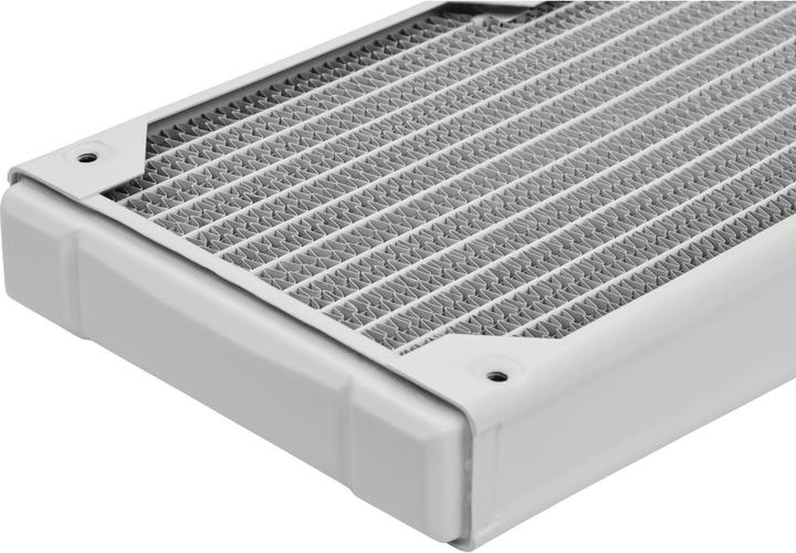 Actual product image Corsair Hydro X Series XR5 (120 mm)
