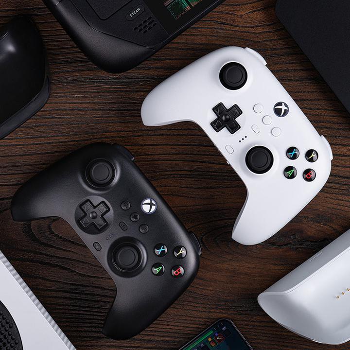 Actual product image 8bitdo Ultimate 3-mod (Xbox Series X)