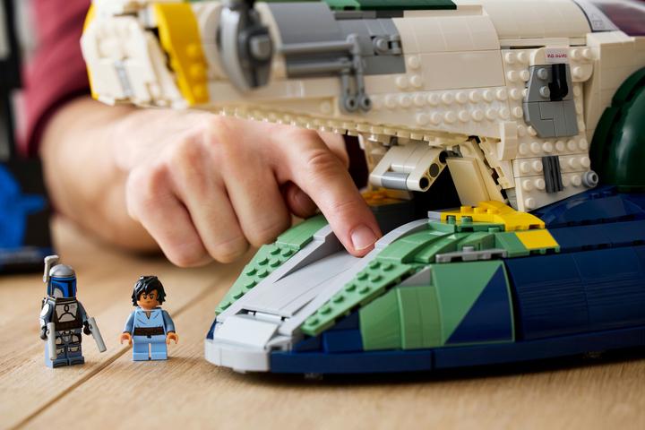 Actual product image LEGO 75409 Jango Fetts Sternenschiff der Firespray-Klasse (75409, LEGO Star Wars)