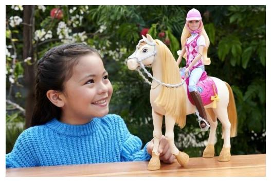 Actual product image Barbie horse hunt