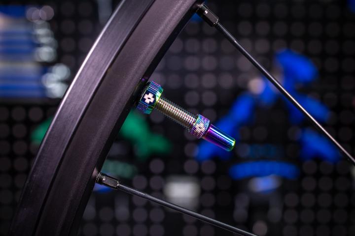 Produktbild Muc-Off V2 Tubeless Ventil Kit