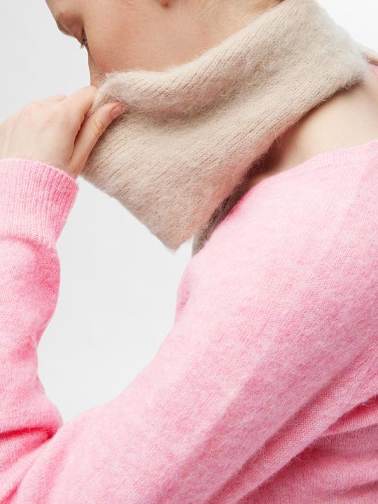 Actual product image Selected Femme V-neck knit jumper (L)