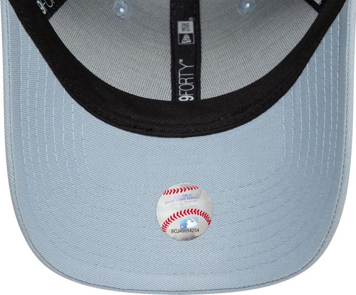 Immagine prodotto New Era 9Forty Strapback Cap Essential New York Yankees Sky