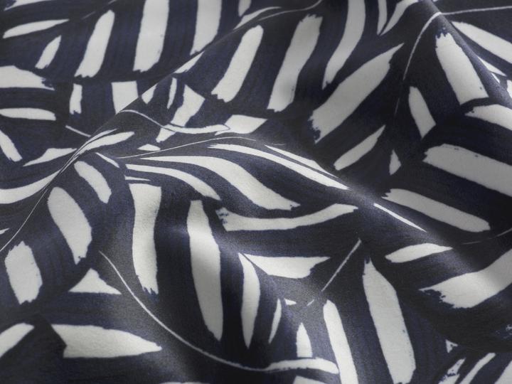 Actual product image CXL by Christian Lacroix Camargue (200 x 10 x 120 cm)