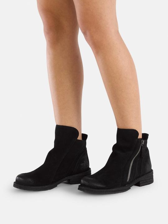 Felmini Der Wide fit Cooper W035 ist ein Wildlederstiefel mit Aussenreissverschluss, der sowohl Stil a