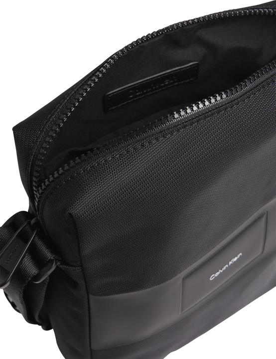 Produktbild Calvin Klein Herren Must T Reporter 545 Tasche, Ck Schwarz, One Size (2% Polyurethan, 98% Polyester)